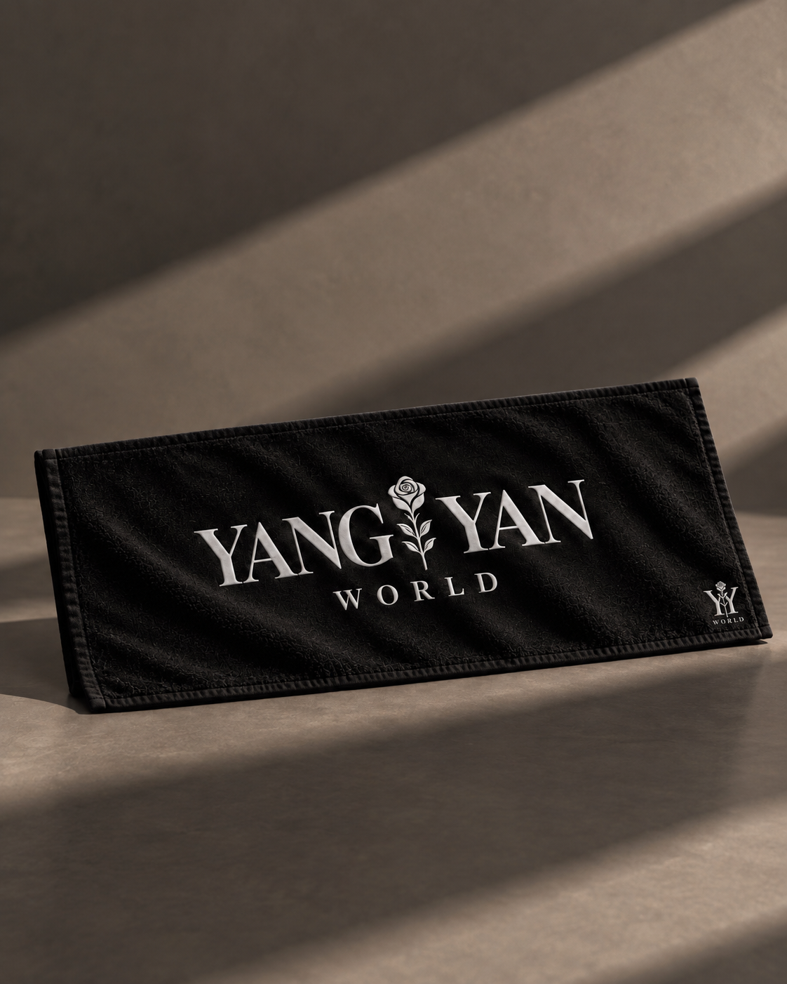 WORLD 001 Encore Towel